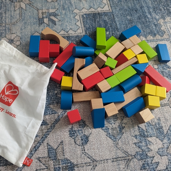 Hape Wooden Block set, 50 pieces with storage bag - Picture 4 of 6